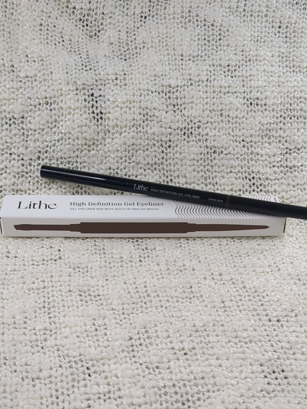 Lithe High Definition Gel Eyeliner in Coffee Bean